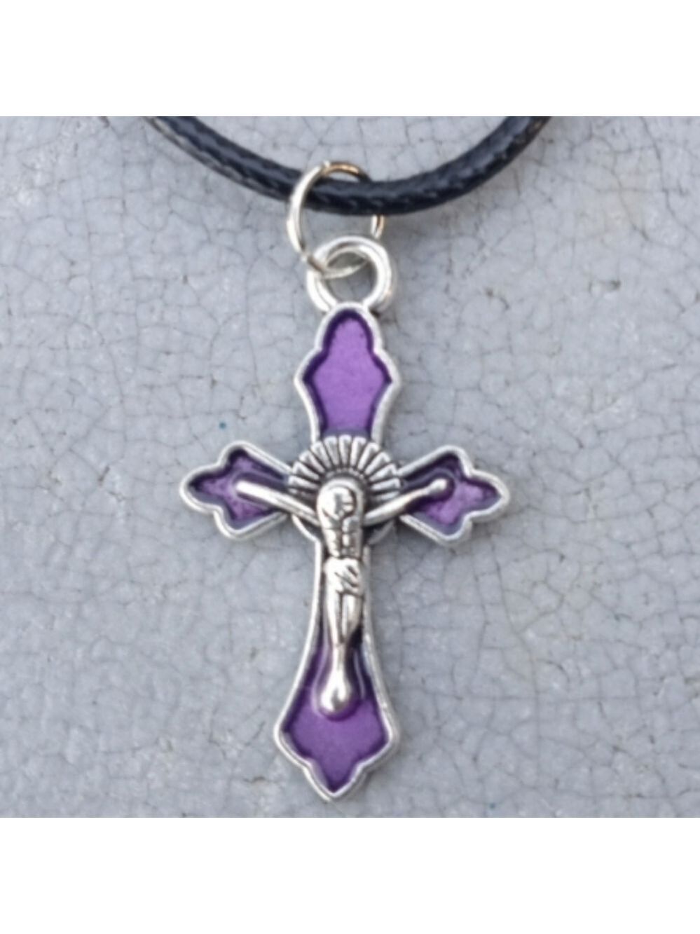🆓 Free W/Purchase Purple Victorian Cross Nylon Chain Necklace NWT
